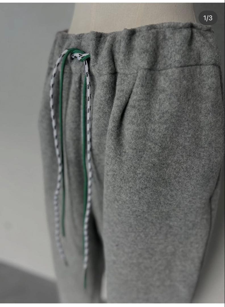 JULY NINE フリースパンツ2026 AW完売商品 グレーＬサイズタグ付き