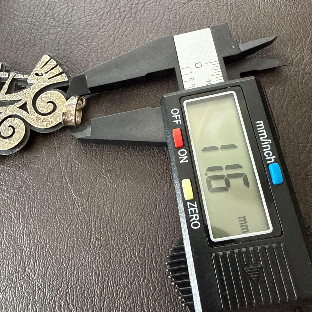 ホピ族　ルーベンソフキー　ペンダントトップ　ターコイズ