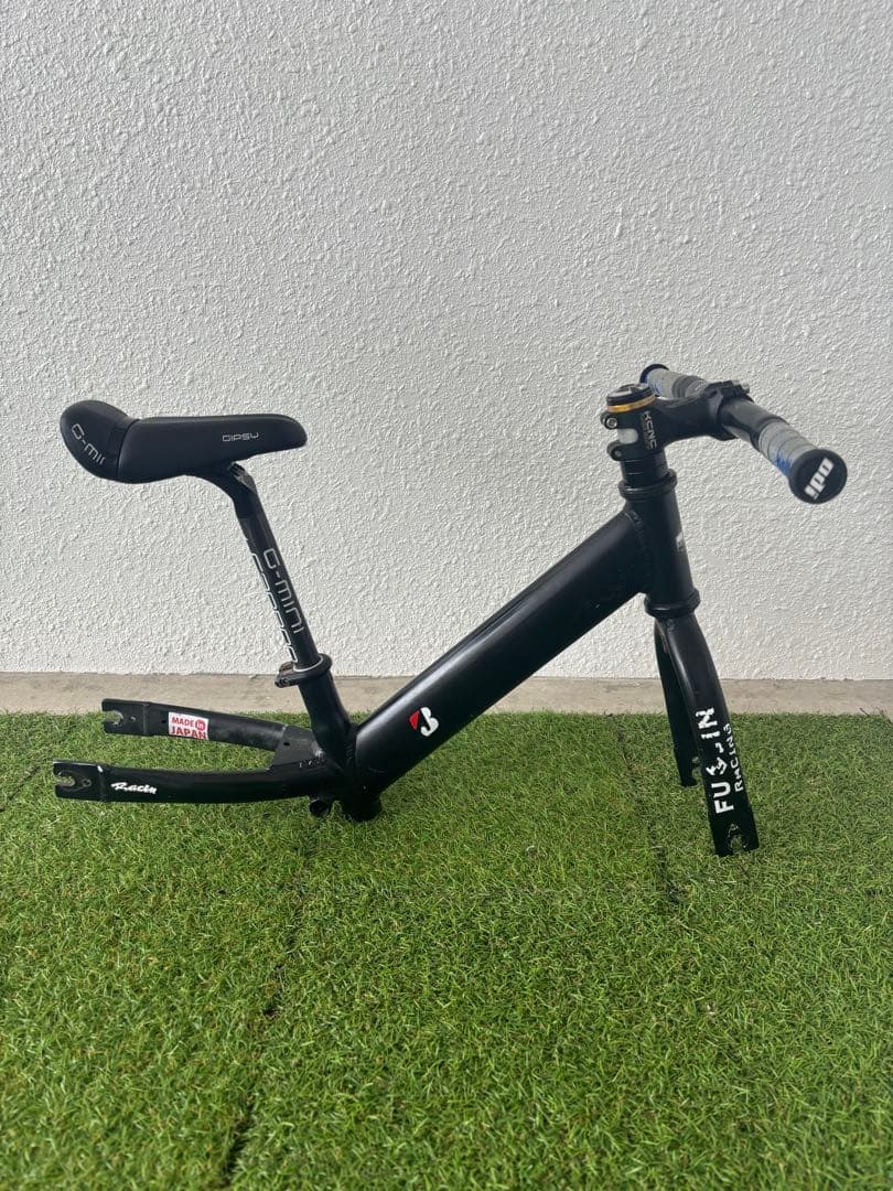 バニッシュ アルミフレーム　ランバイク