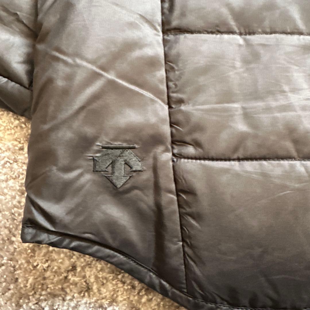 DESCENTEダウンチェスターコート　インナーダウン付き