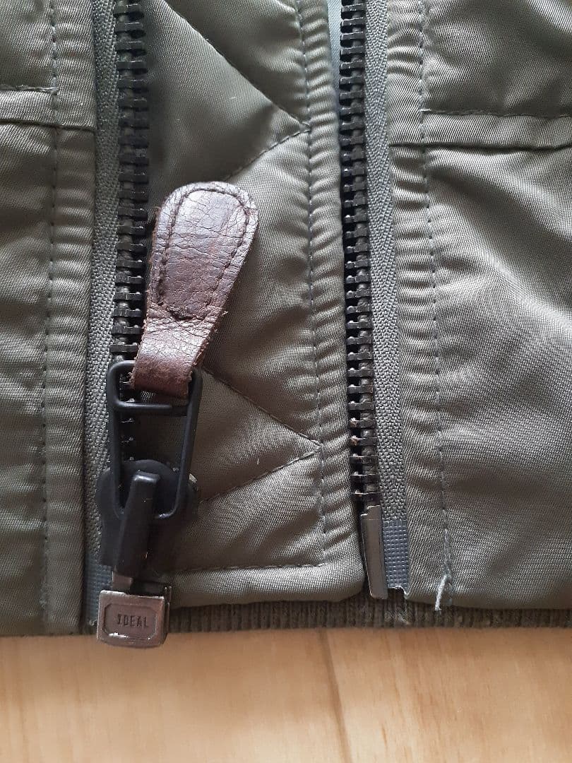 美品 WAIPER B-15 D フライトジャケット 38 セージグリーン