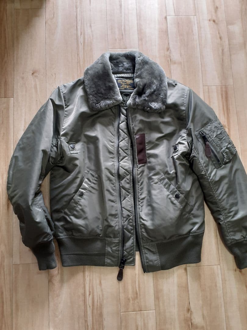 美品 WAIPER B-15 D フライトジャケット 38 セージグリーン