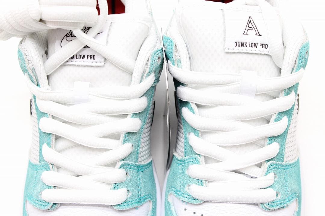 ナイキ SB ダンク ロー プロ QS 77-JY2505-89