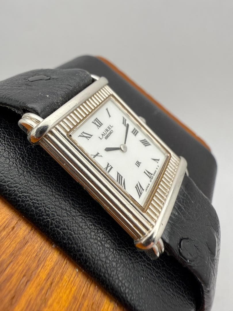 f2767 SEIKO セイコー 腕時計 LAUREL