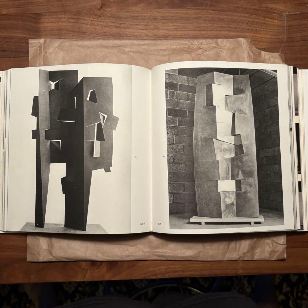 アート・デザイン・音楽 Isamu Noguchi A Sculptor's World