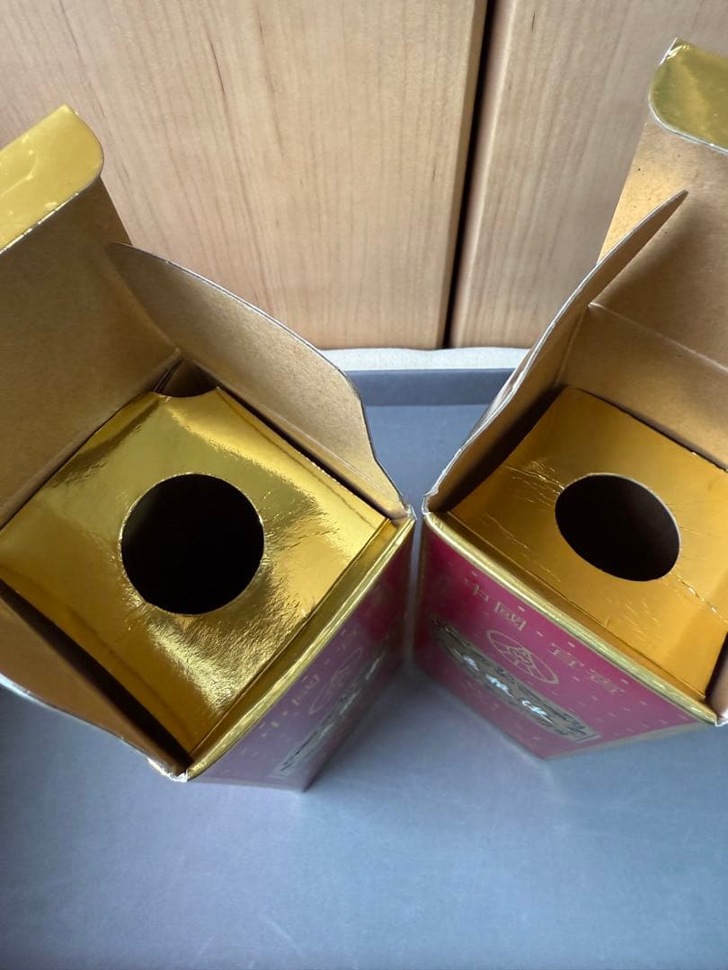 中国　五粮液 375ml 52% 白酒　　2本セット　※ケース有り