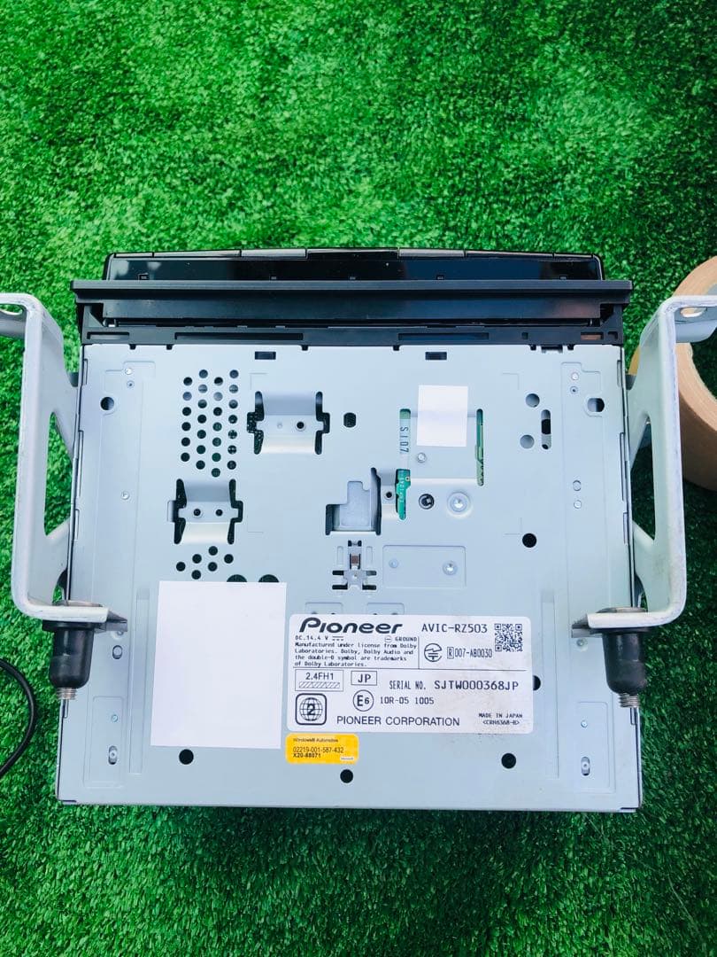 カーナビ Carrozzeria pioneer avic-rz503. 2019