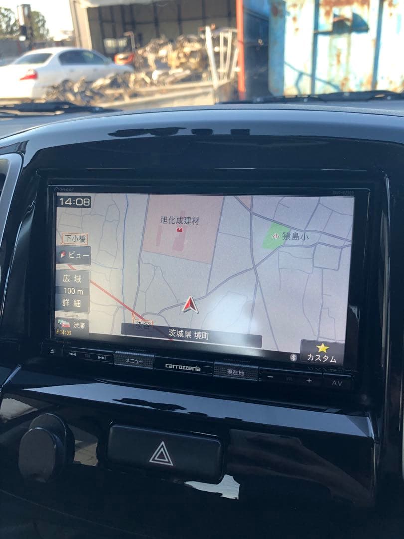 カーナビ Carrozzeria pioneer avic-rz503. 2019