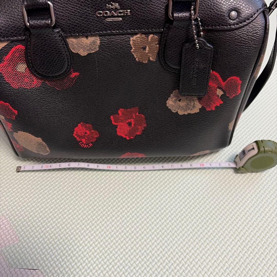 COACH 花柄レザーショルダーバッグ