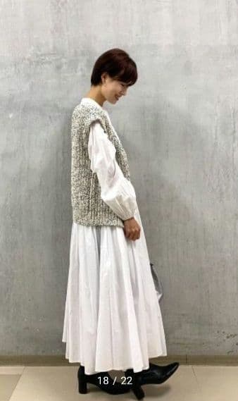 BEARDSLEY ビアズリー　ハンドニットベスト　超美品　¥22000