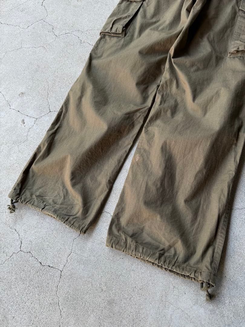 パンツ A BATHING APE Oversized Cargo Pants
