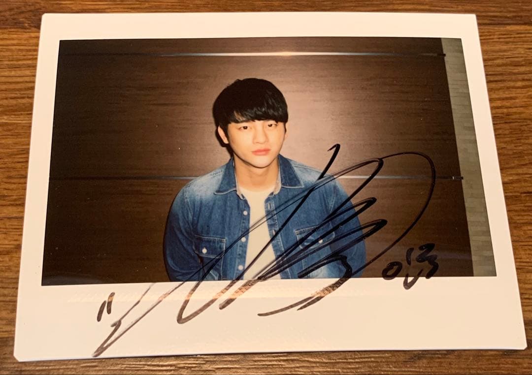 ソ・イングク　サイン入りポラロイド写真セット