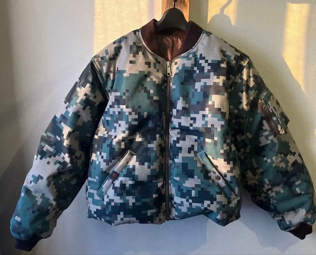 未使用級　BEAMS ビームス リバーシブル MA-1 ダウンジャケット S