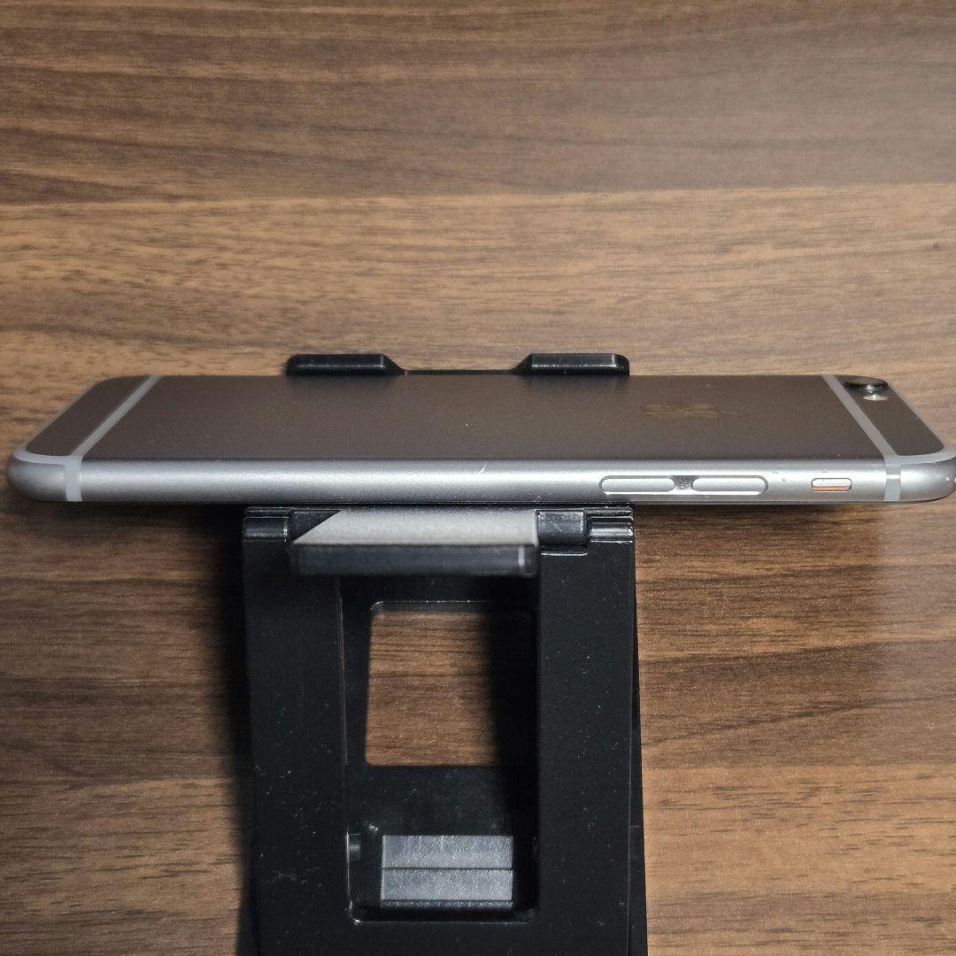 iPhone 6s 64GB グレー