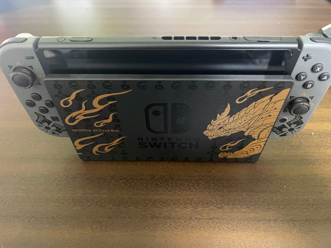 Nintendo Switch スペシャルエディション プロコン・カセット付き