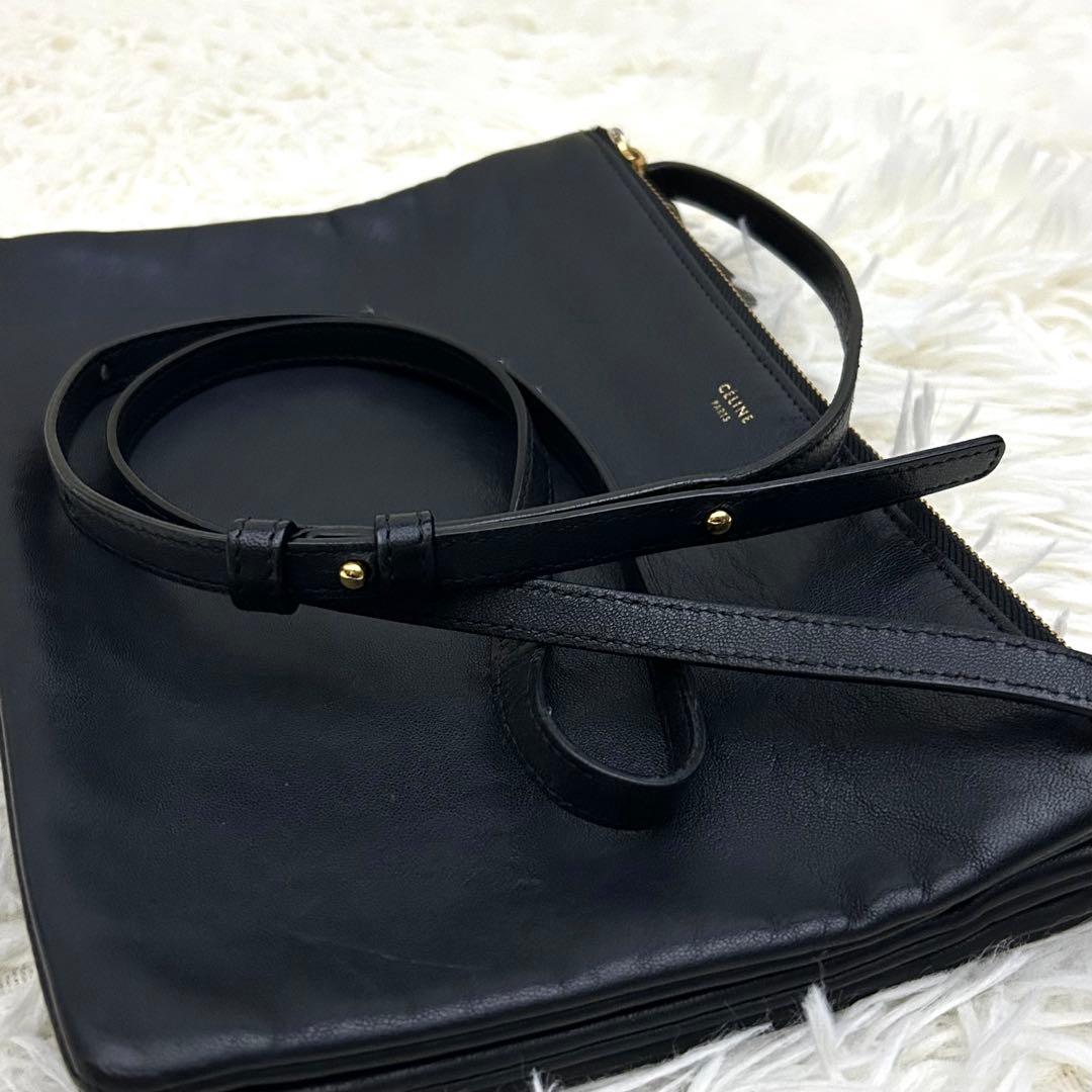 CELINE セリーヌ トリオ ショルダーバッグ ブラック フィービー スモール