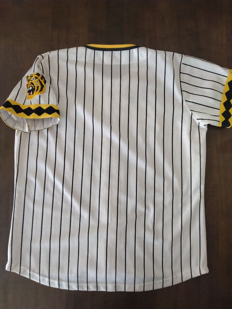 ☆プロフ内ユニホーム販売中☆阪神タイガース輝流ユニホーム　初期タイプ輝流