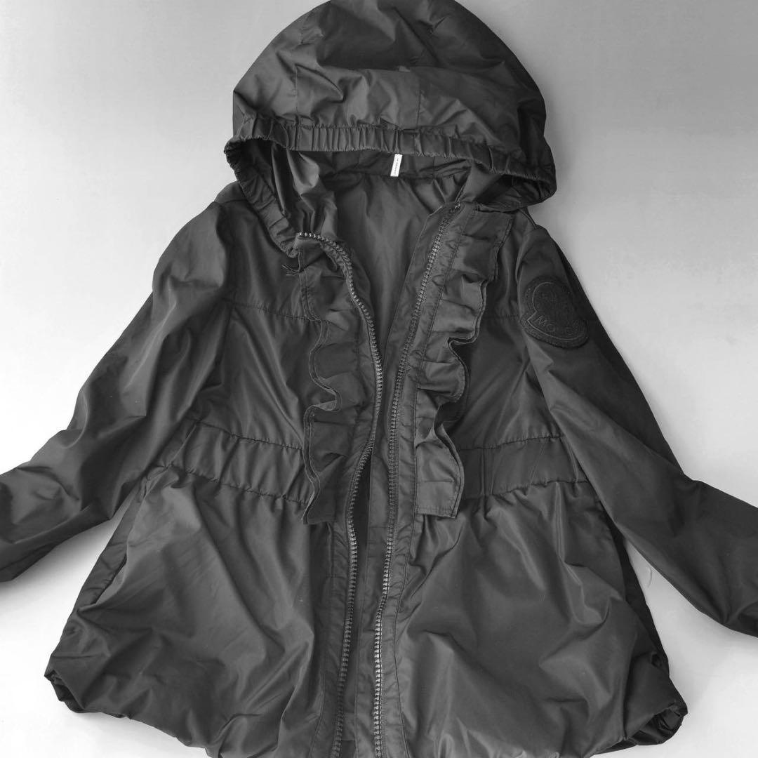 モンクレール　ウィンドブレーカー　ブルゾン　フリル付き　116cm