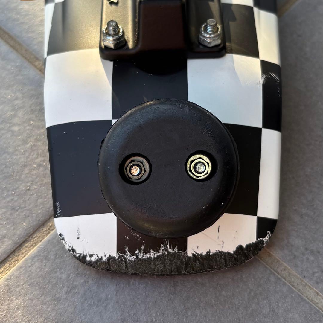 【最終価格】フルカスタム ペニー 22インチ シャークウィール 72mm DNA