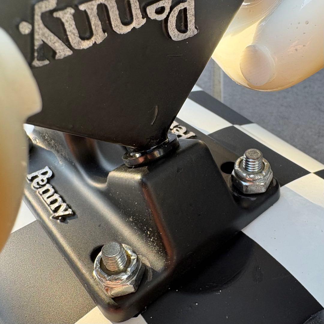 【最終価格】フルカスタム ペニー 22インチ シャークウィール 72mm DNA