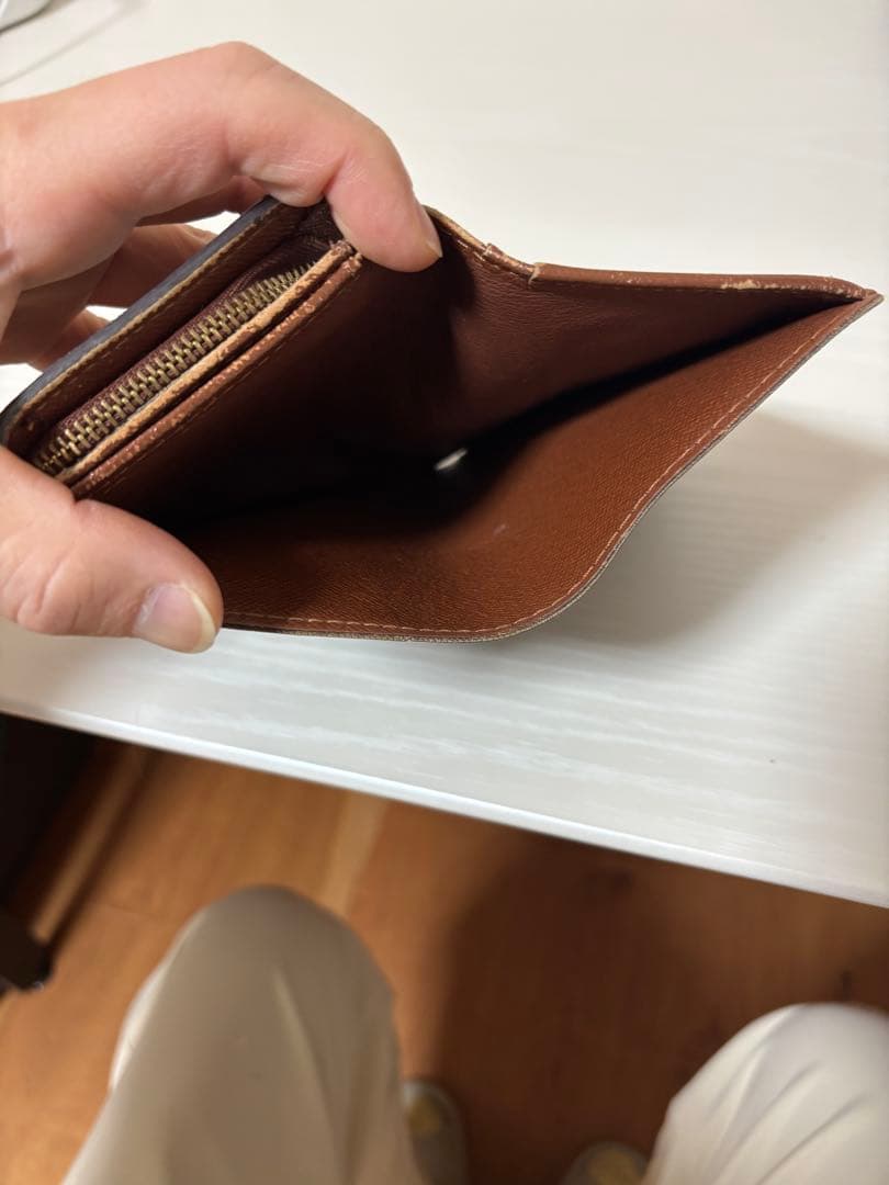 Louis Vuitton モノグラム 二つ折り財布 ビエ トレゾール