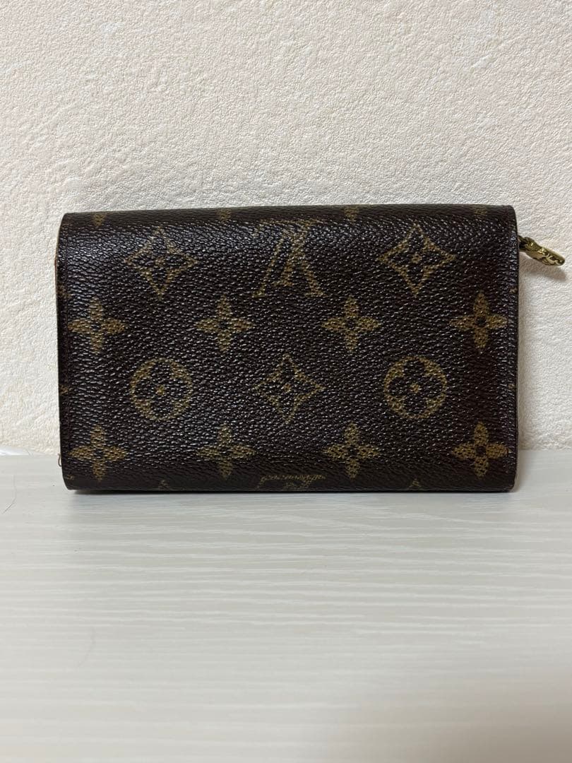 Louis Vuitton モノグラム 二つ折り財布 ビエ トレゾール