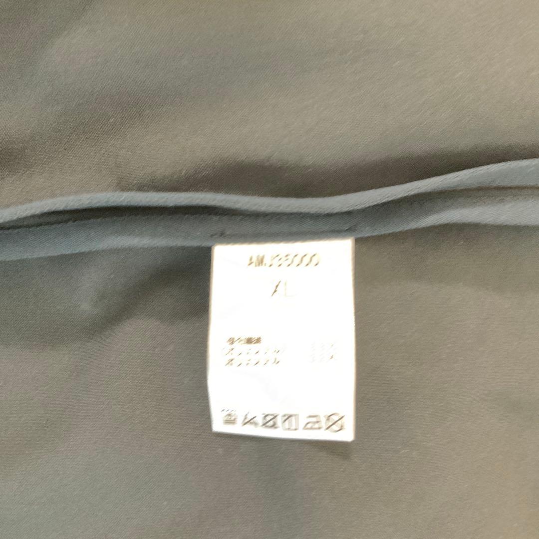 new balance ブラックスーツ　used 上下XLサイズ