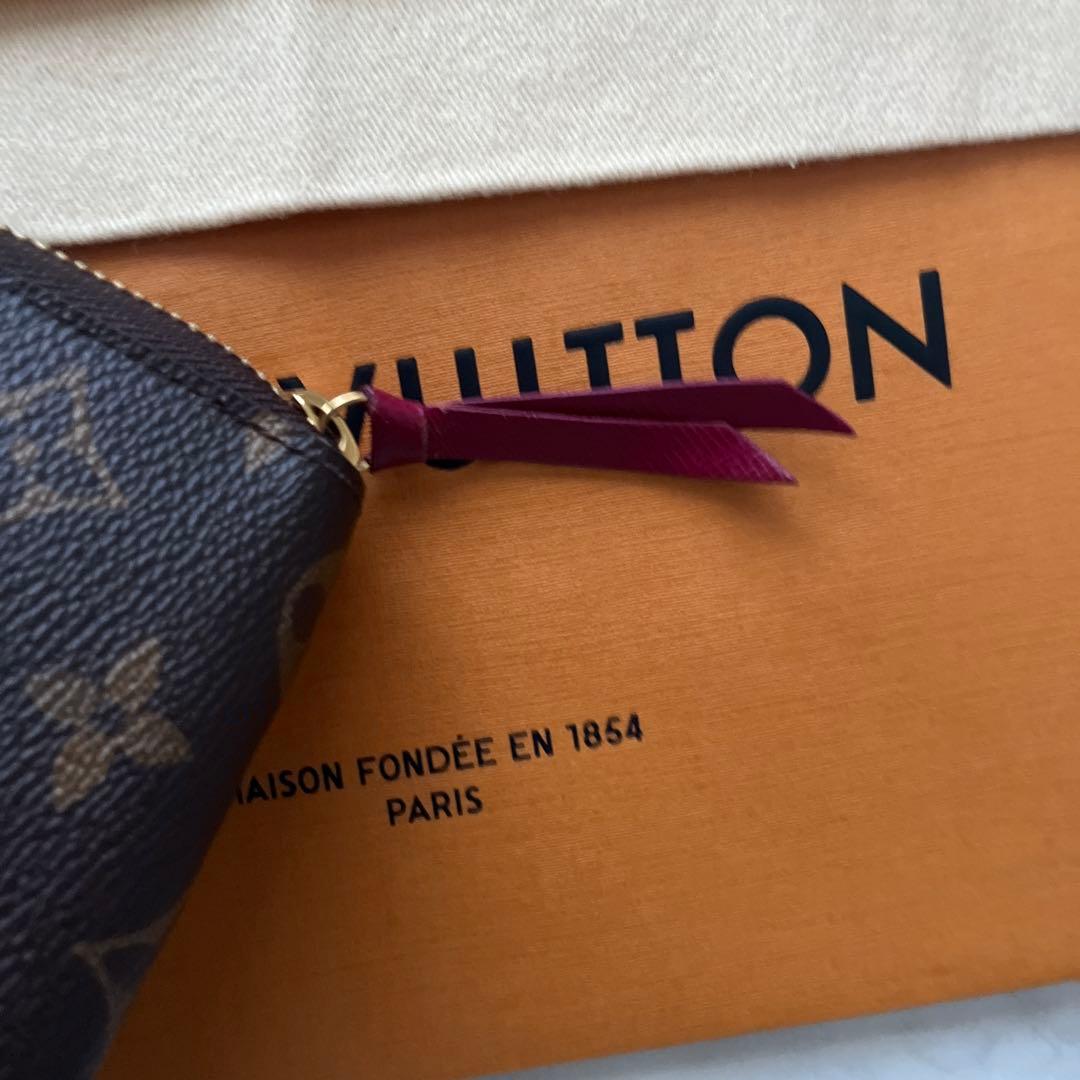 きみどり　ルイヴィトン　ポルトフォイユ　クレマンス　ラウンドファスナー