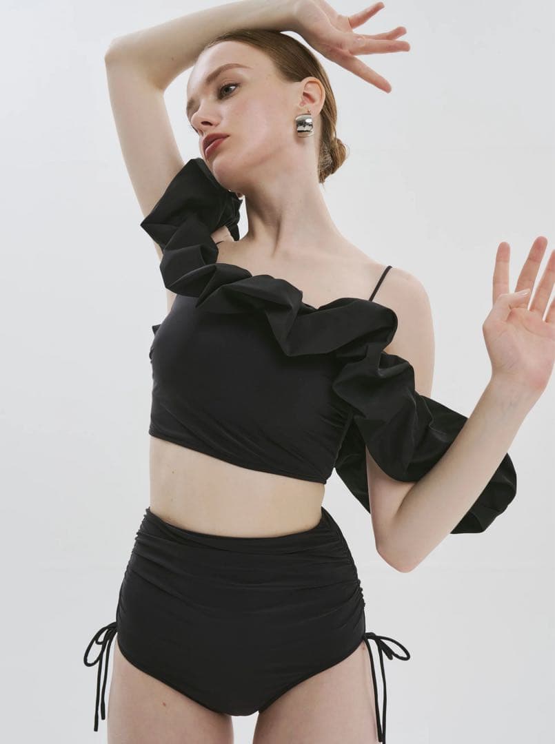 【】THE TOE ERIE FRILLS SWIMWEAR 水着