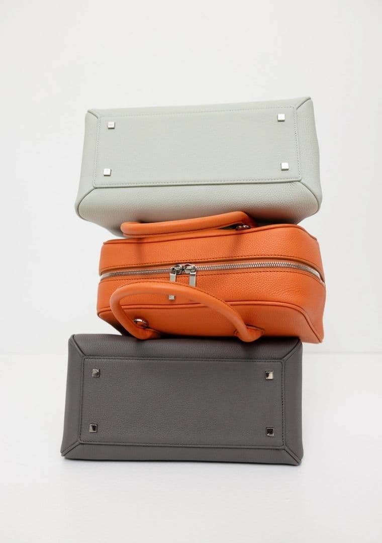 nugu ORR オレンジ レザー ハンドバッグ