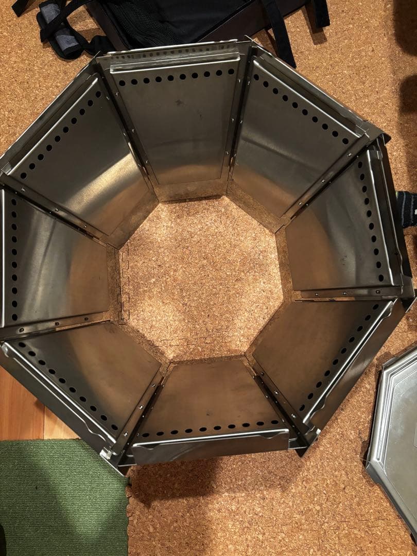 バッドボンファイヤー　ステンレス製 六角形 焚き火台