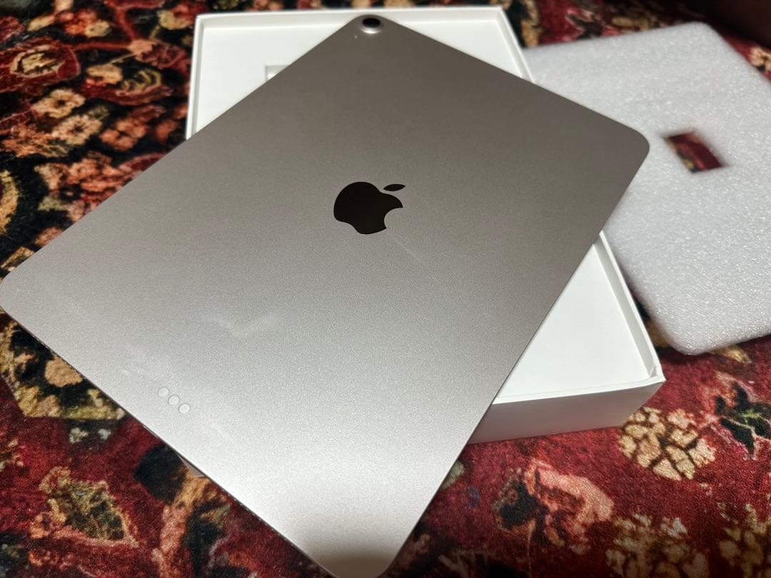 招*猫様 Apple iPad Air スターライト本体