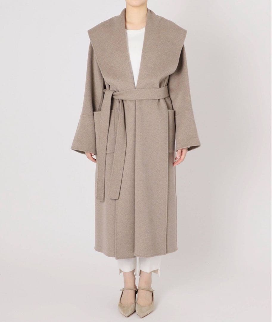 ノーブル　100％ウール　ベージュ ロングコート