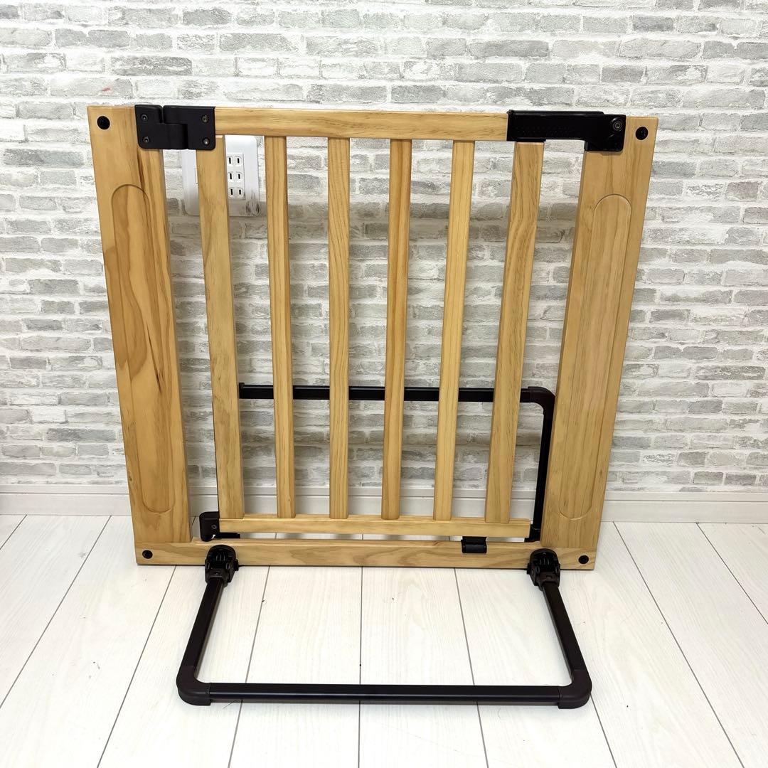 早い者勝ち‼️✨良品✨日本育児ベビーゲート　木製パーテーション FLEX400-W