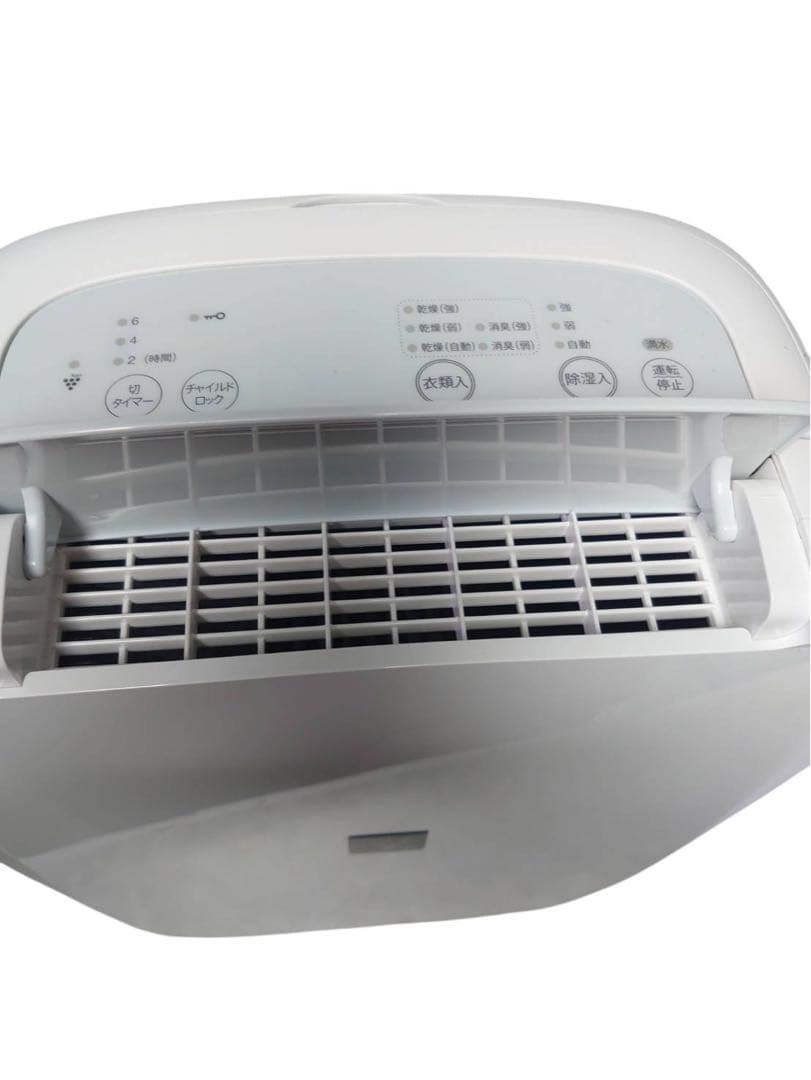 シャープ 衣類乾燥機 除湿機 ホワイト CV-N71-W　2022年製
