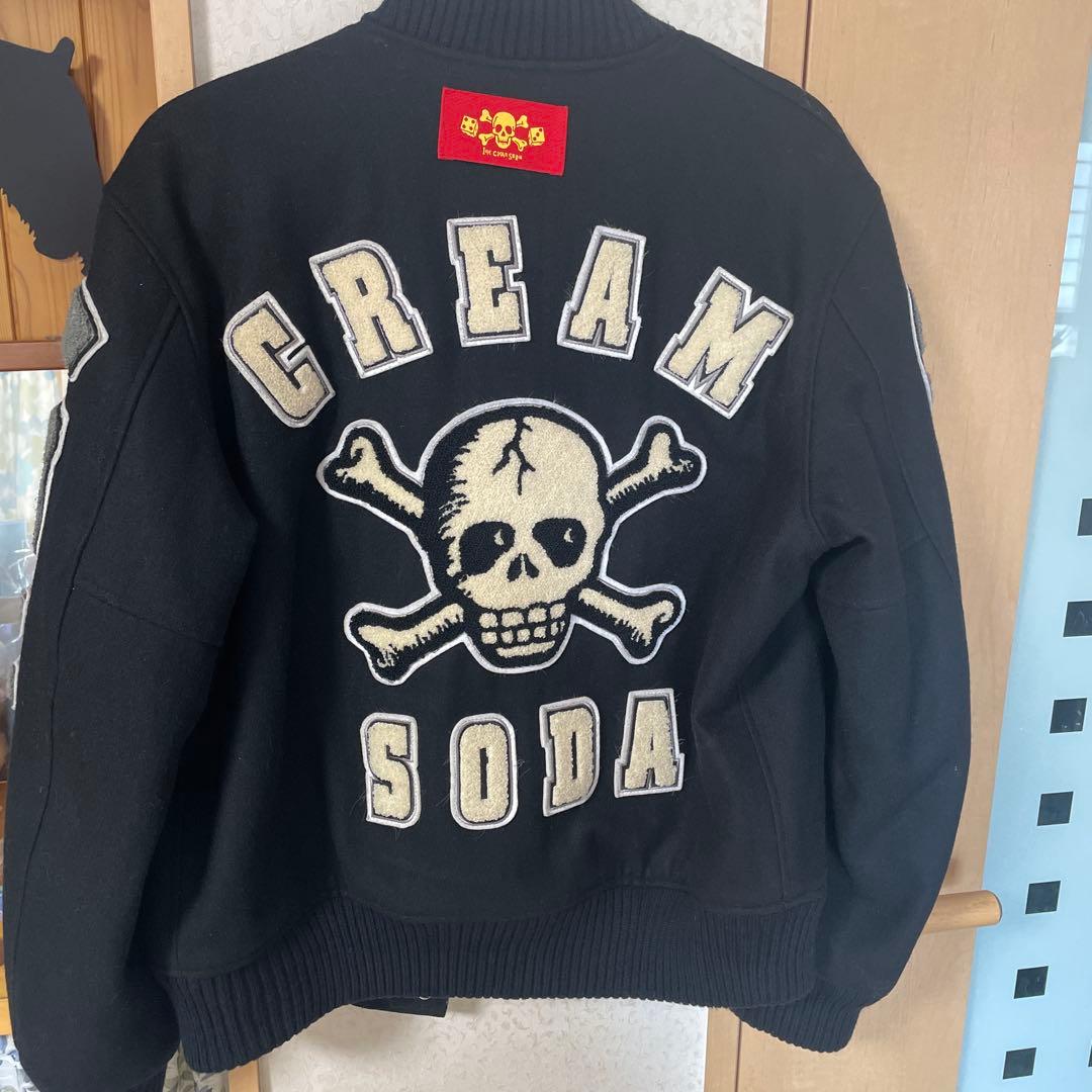 CREAM SODA スカル刺繍スタジャン