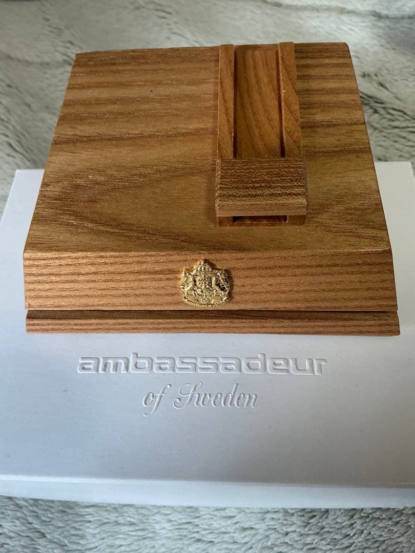 ABU ウッドディスプレイ 　ナチュラル 右巻き　ほぼ新品