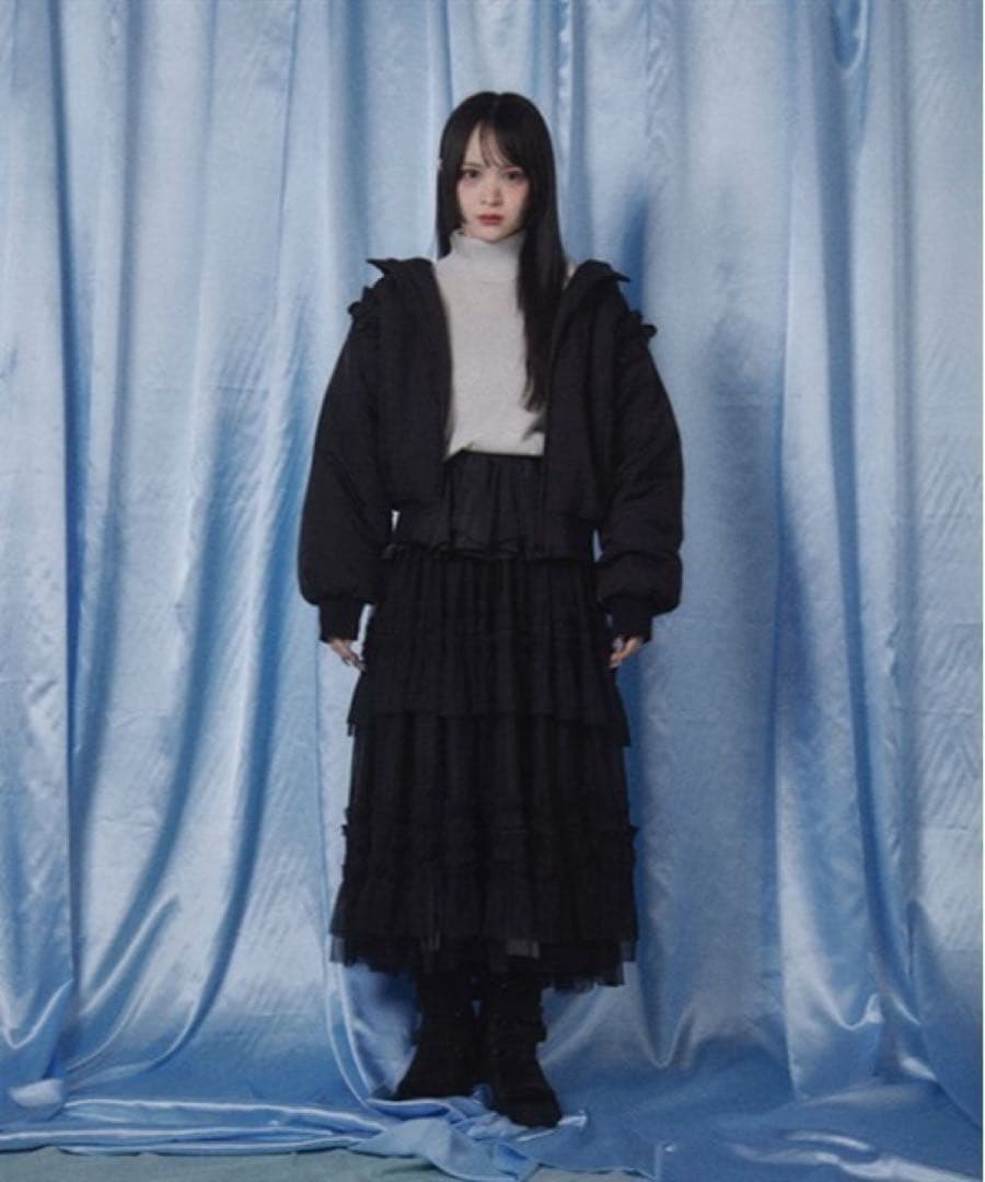 ブルゾン アウター ボリュームフリルショートジャケット レディース 黒 ブラック