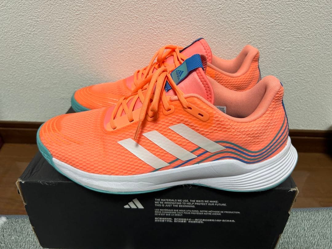 アディダス バレーボール ノヴァフライト ビームオレンジ 28.5cm