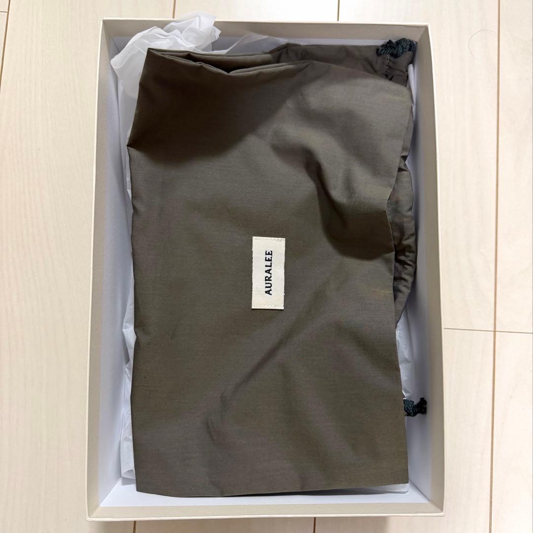 と*ろ様 AURALEE SOFT LEATHER LOAFERS