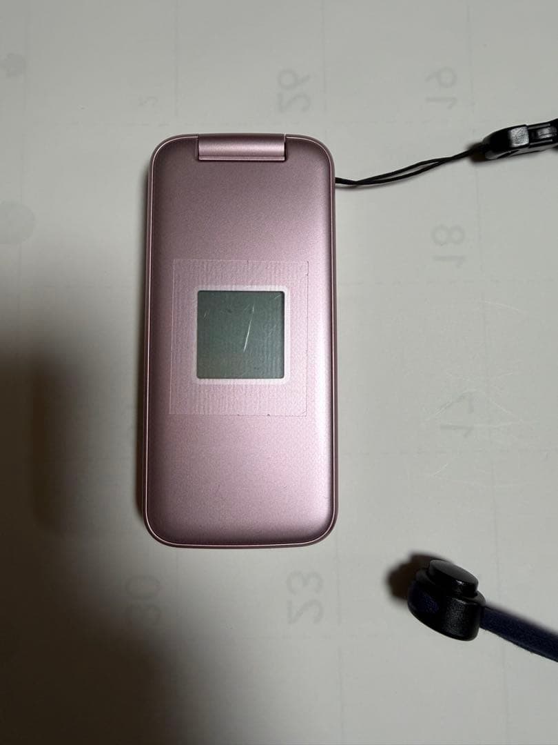 docomo F-01M 中古品　らくらくフォン