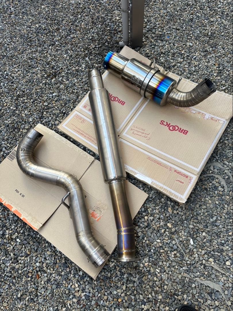 TOMEI TYPE80 86 BRZ 東名　マフラー