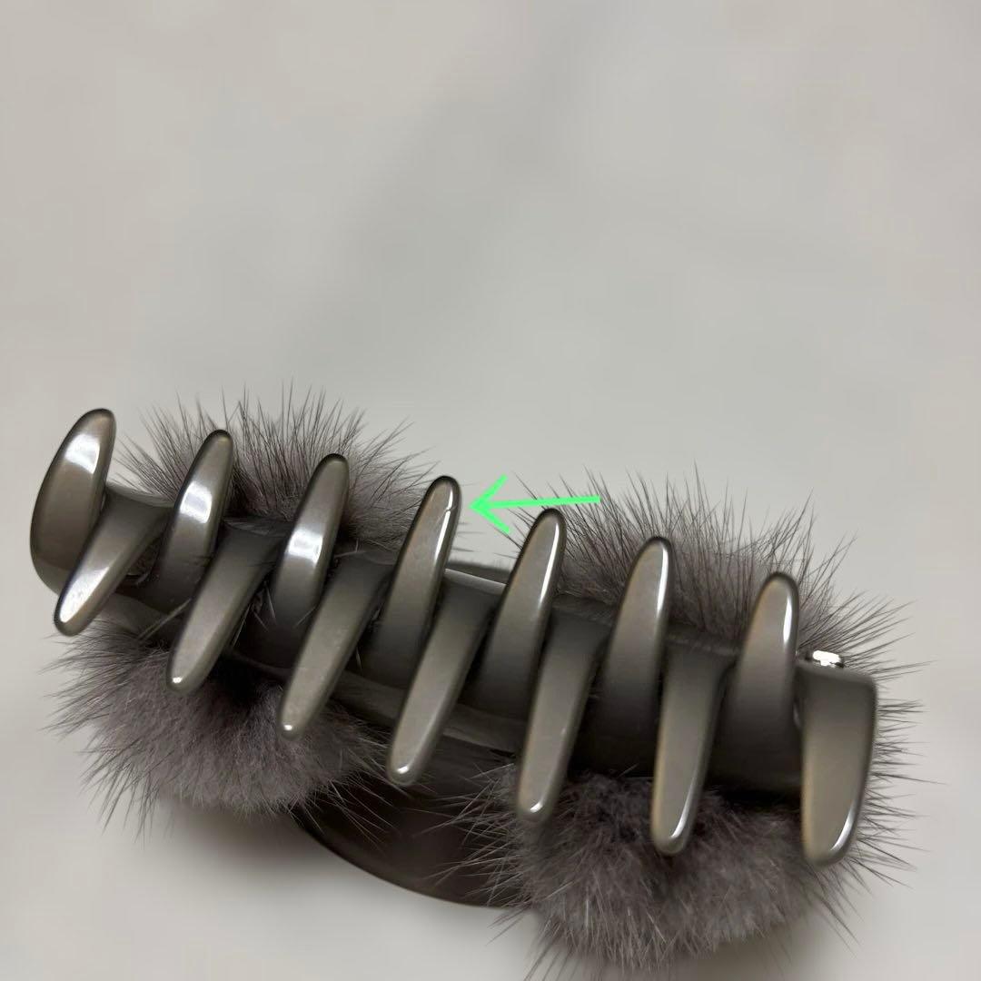 Alexandre de Paris minkヘアクリップ
