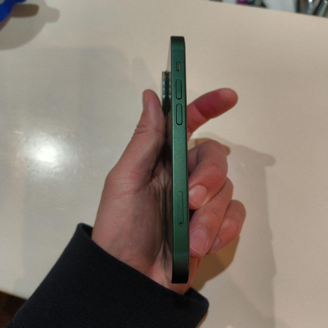 ERI0811　iPhone 13 miniグリーン 本体 + ケース