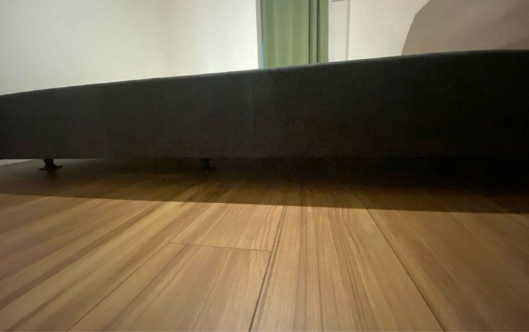 シモンズ　クイーンサイズ　ベッドフレーム