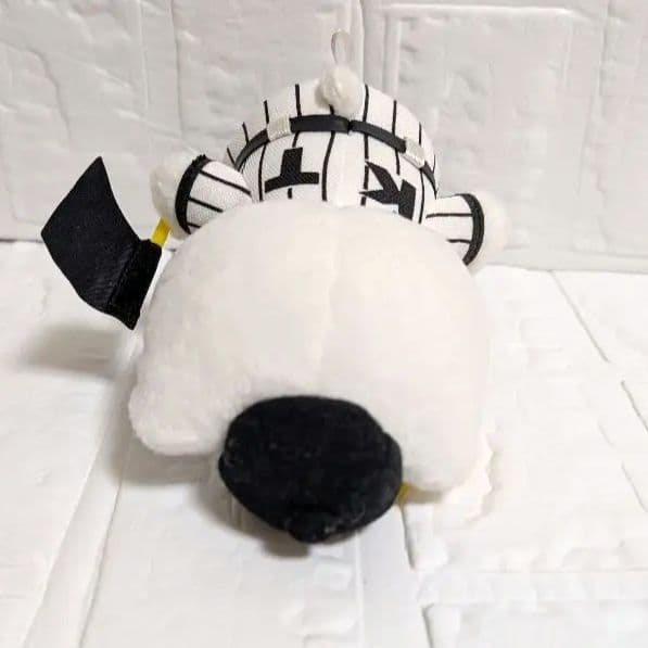 【激レア】ハローキティ Tigers ぬいぐるみ