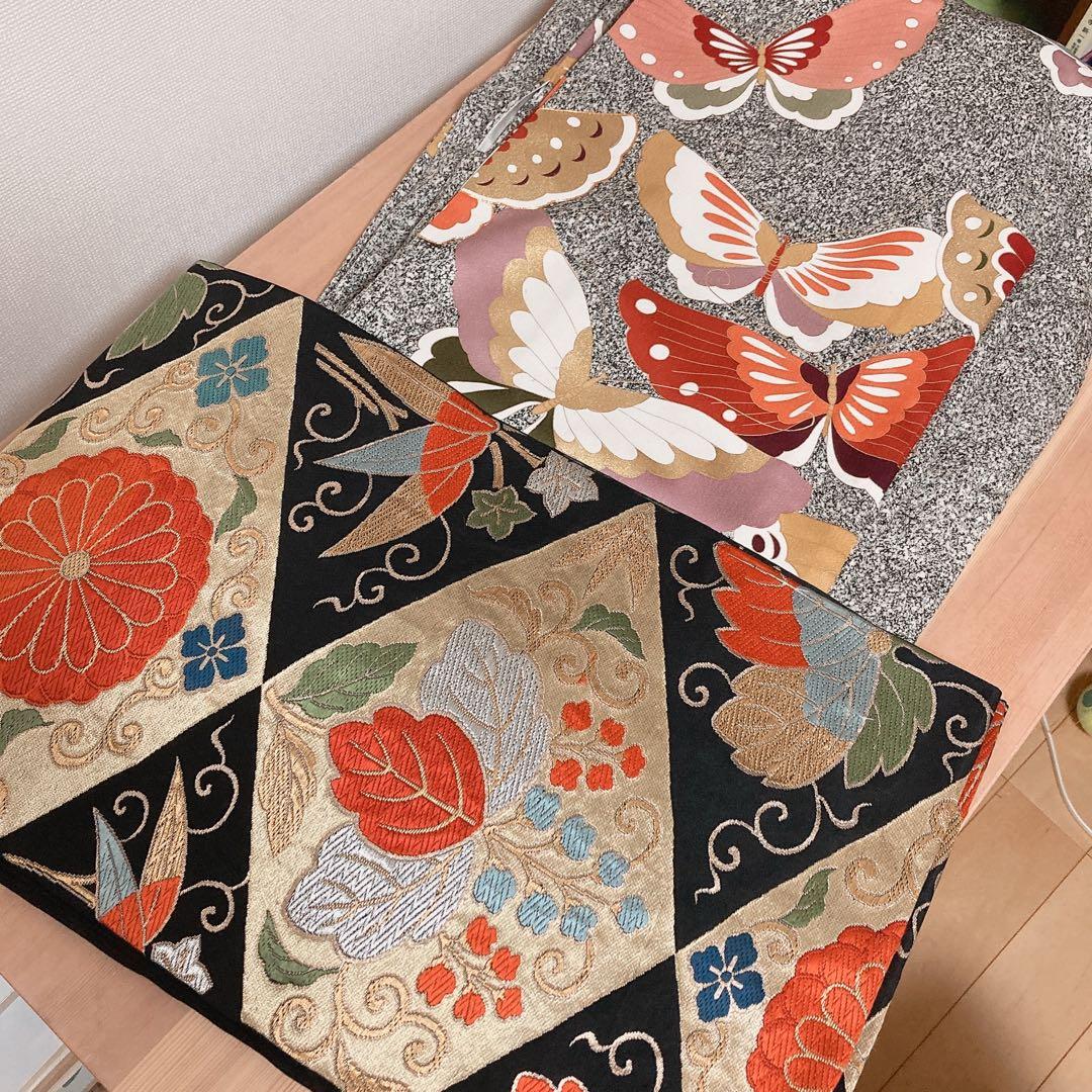 振袖　蝶々の古典柄が素敵な振袖　166cm〜180cmの方に　長尺　トールサイズ