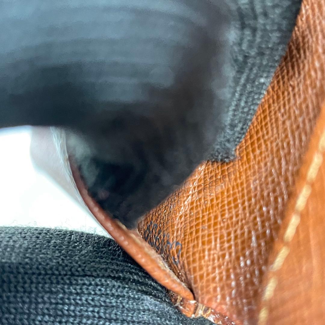 2844 ルイヴィトン モノグラム 二つ折り財布 ポルトフォイユ マルコ