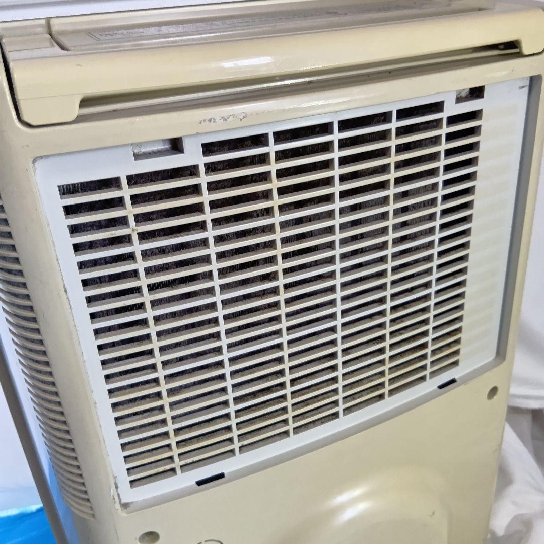 SHARP 除湿機 ホワイト・ブルー　衣類乾燥機