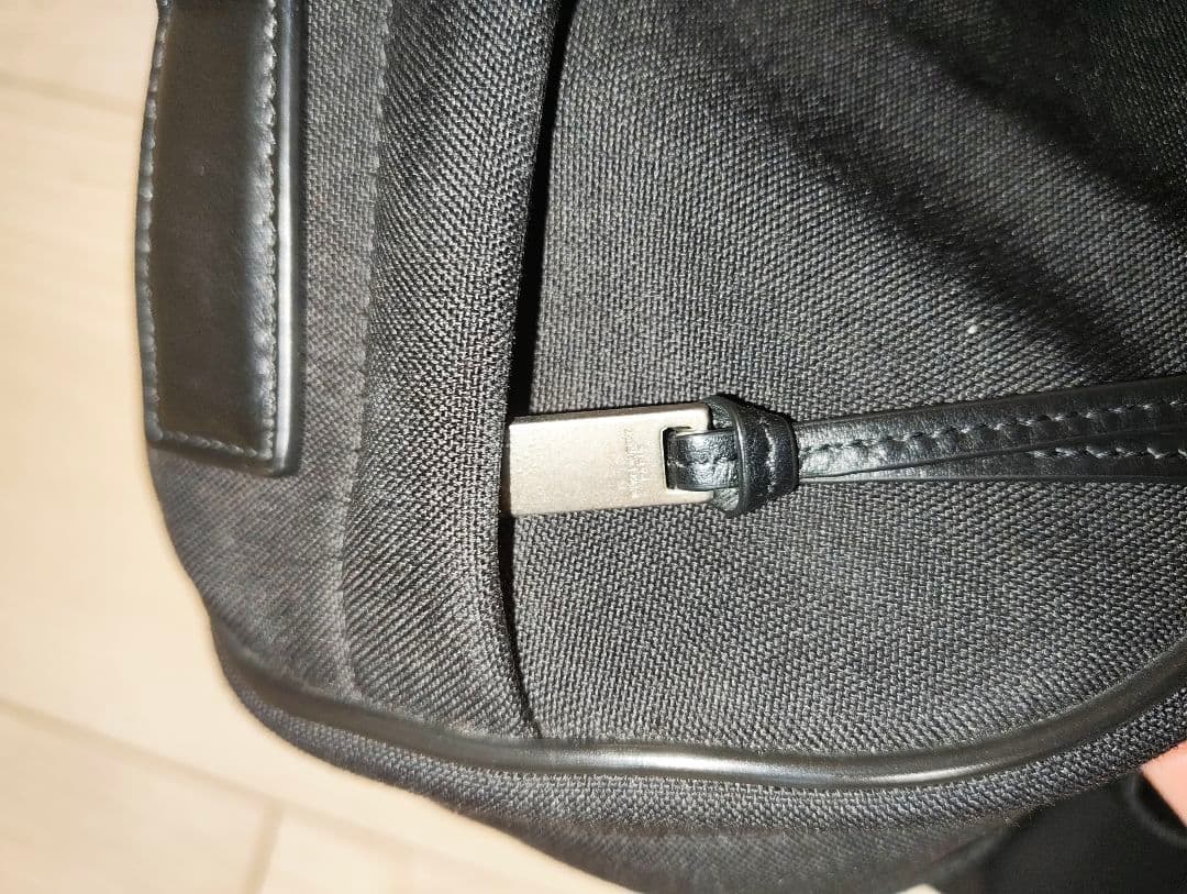 サン・ローランパリ　リビングトン　キャンバス　リュック